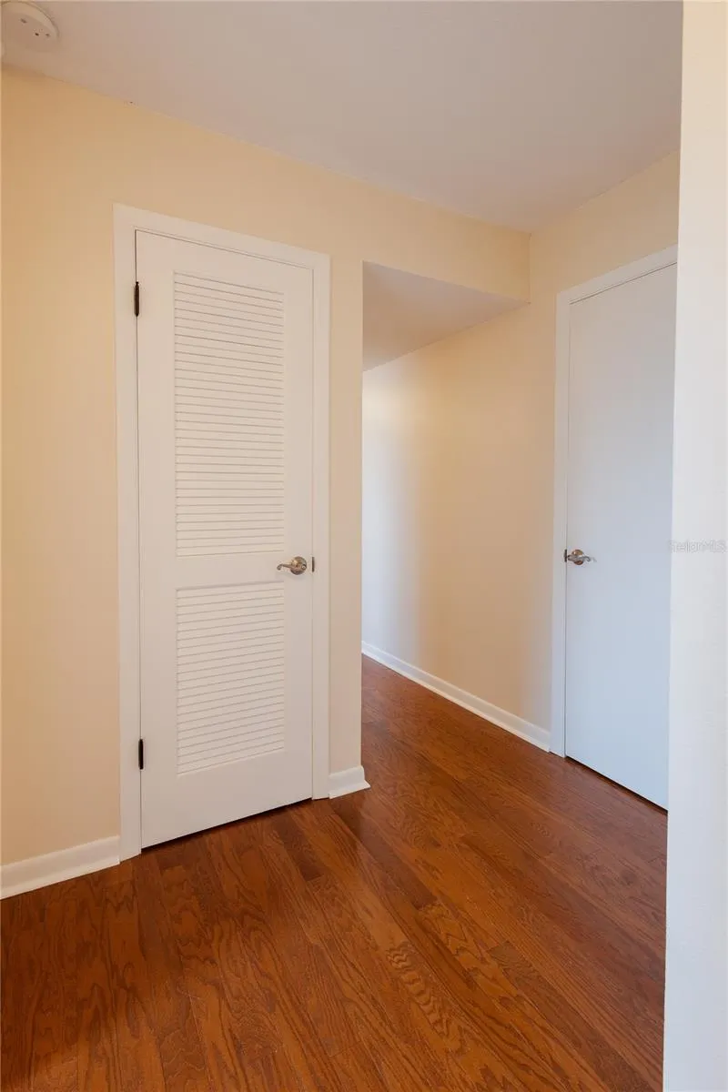 615 VALLE VISTA DRIVE Brandon, FL 33511