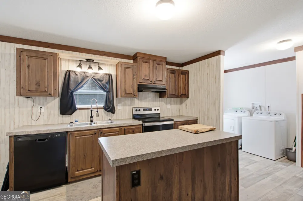 174 Rivendell RD Clarkesville, GA 30523