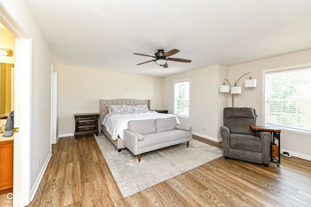 19388 Golden Meadow Way Noblesville, IN 46060