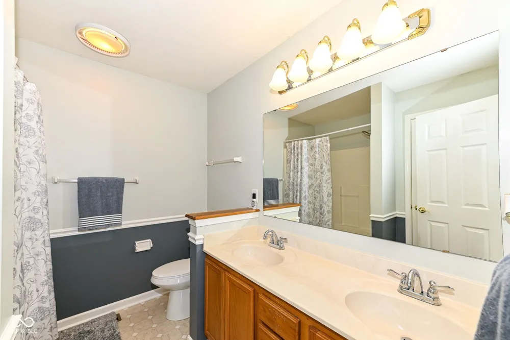19388 Golden Meadow Way Noblesville, IN 46060