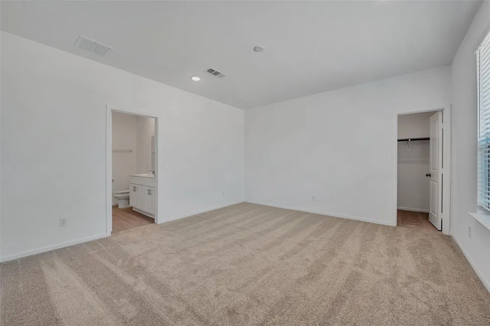 339 Lippizan Drive Alvin, TX 77511