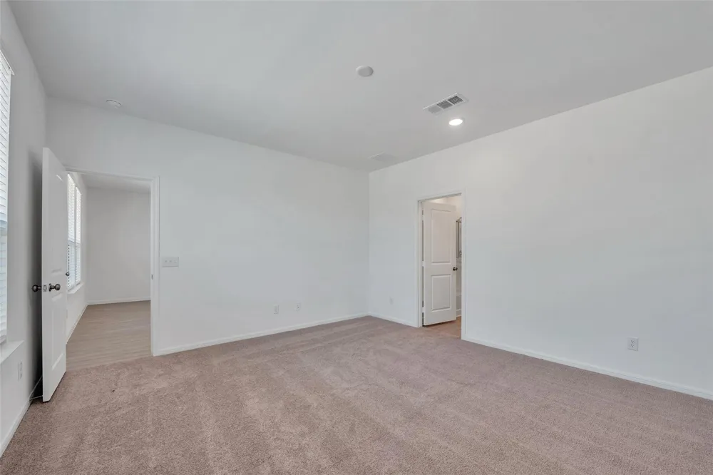 339 Lippizan Drive Alvin, TX 77511