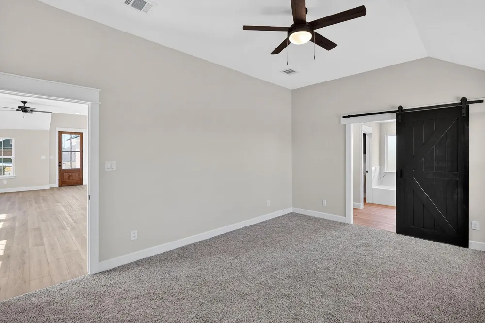 161 Turnrow Cove Snook, TX 77879