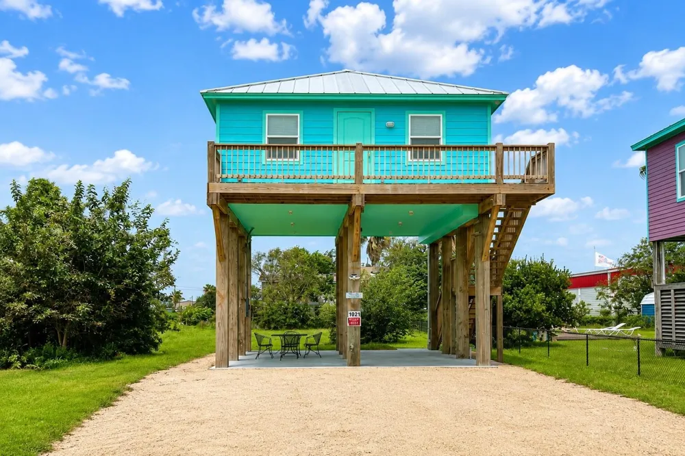 1021 Sage Road Crystal Beach, TX 77650