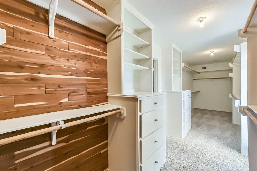 4008 Breakwood Drive Houston, TX 77025