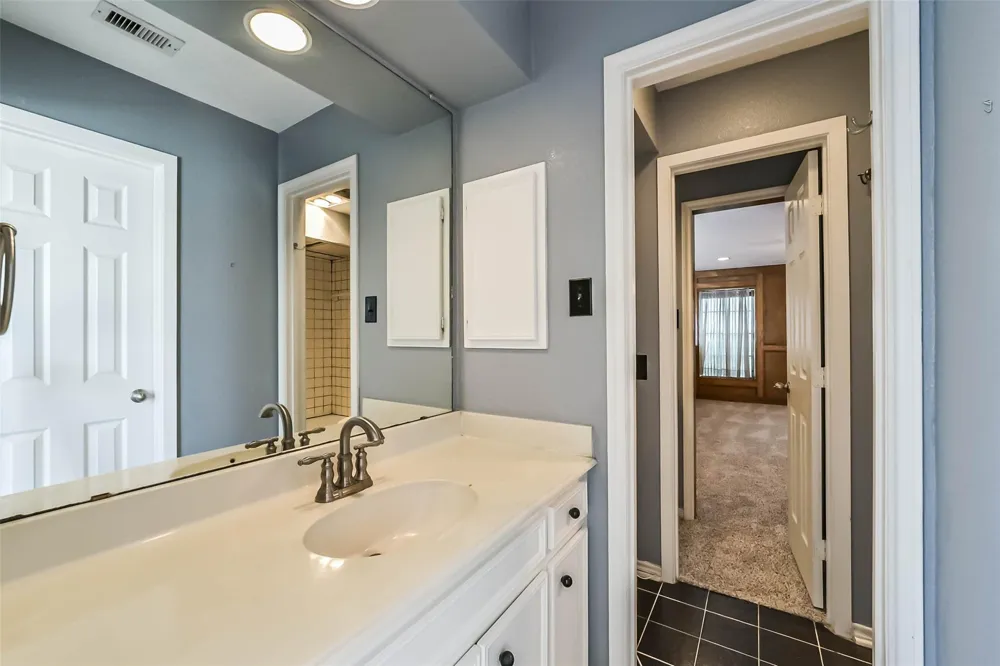 4008 Breakwood Drive Houston, TX 77025
