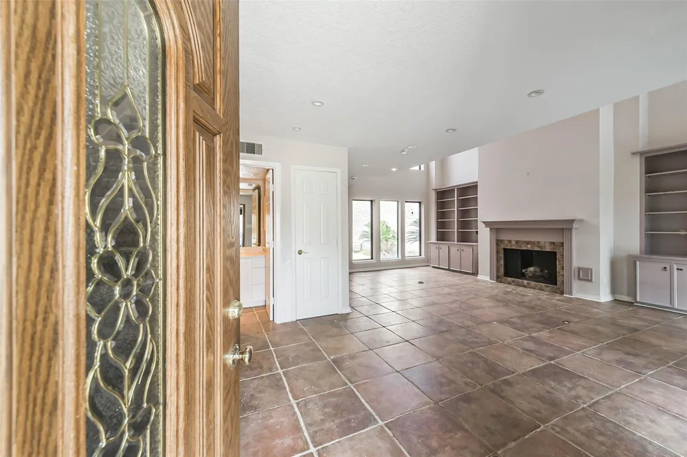 4008 Breakwood Drive Houston, TX 77025