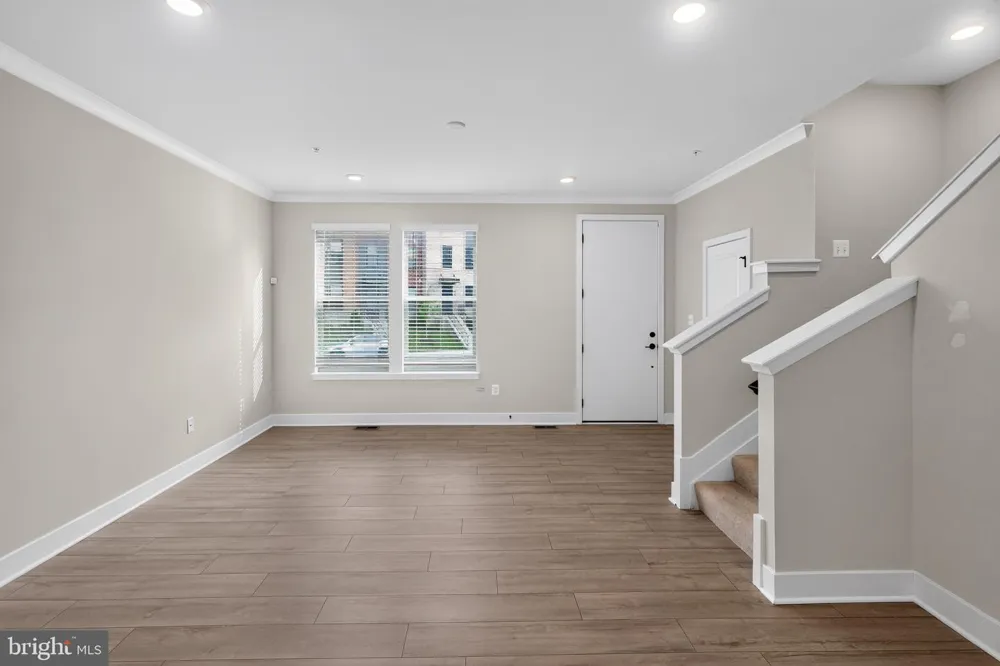 4211 LAPLATA AVENUE Baltimore, MD 21211