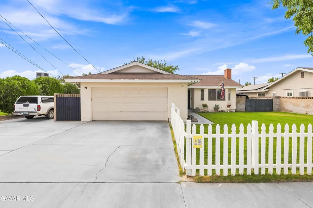 42353 45th Street Quartz Hill, CA 93536