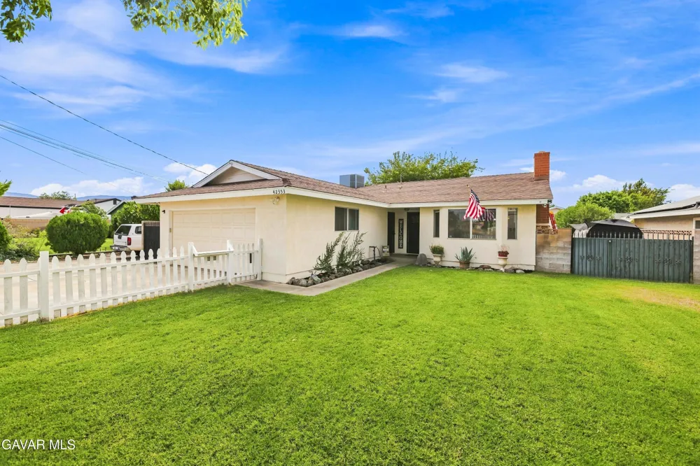 42353 45th Street Quartz Hill, CA 93536