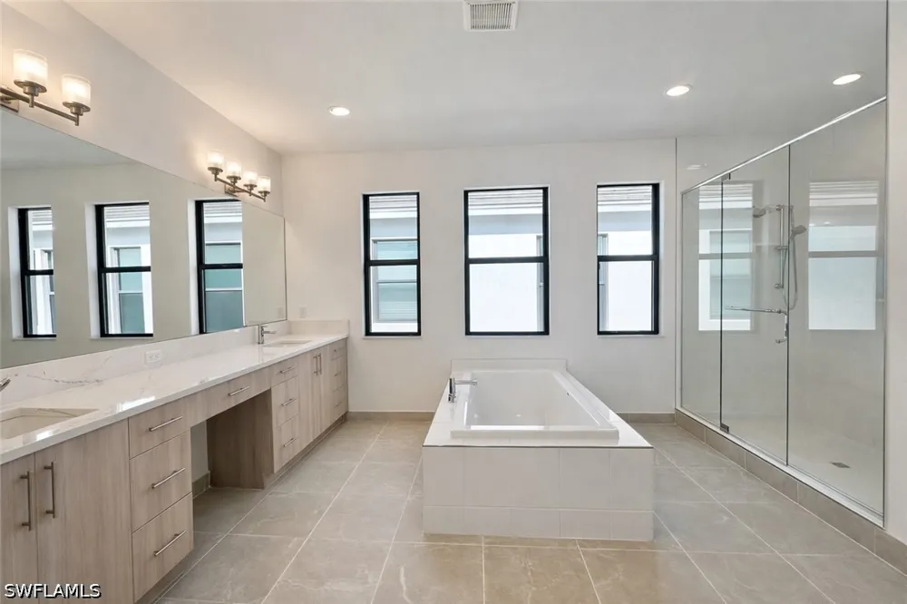 Woodbury Drive Estero, FL 33928