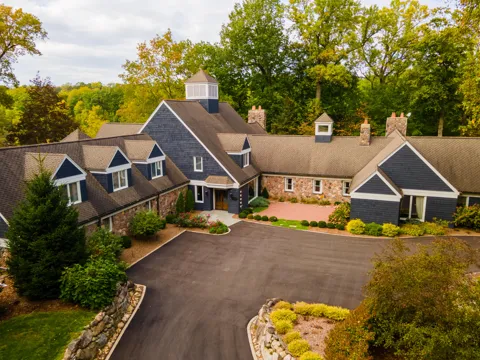 1997 Morris Drive
