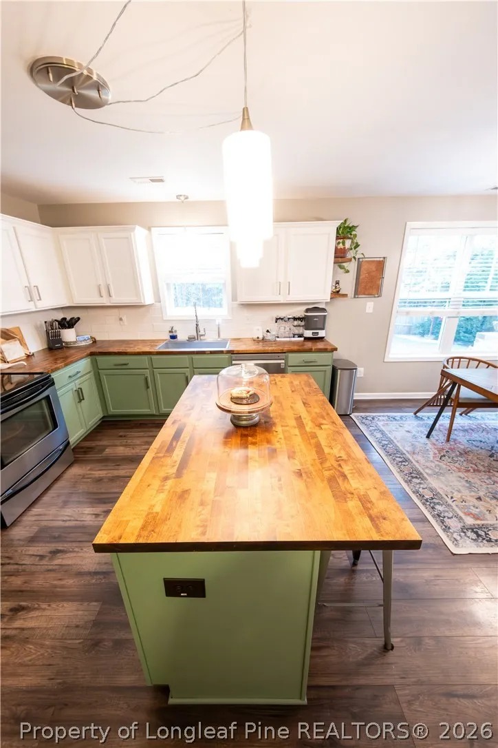 622 Omaha Drive Broadway, NC 27505