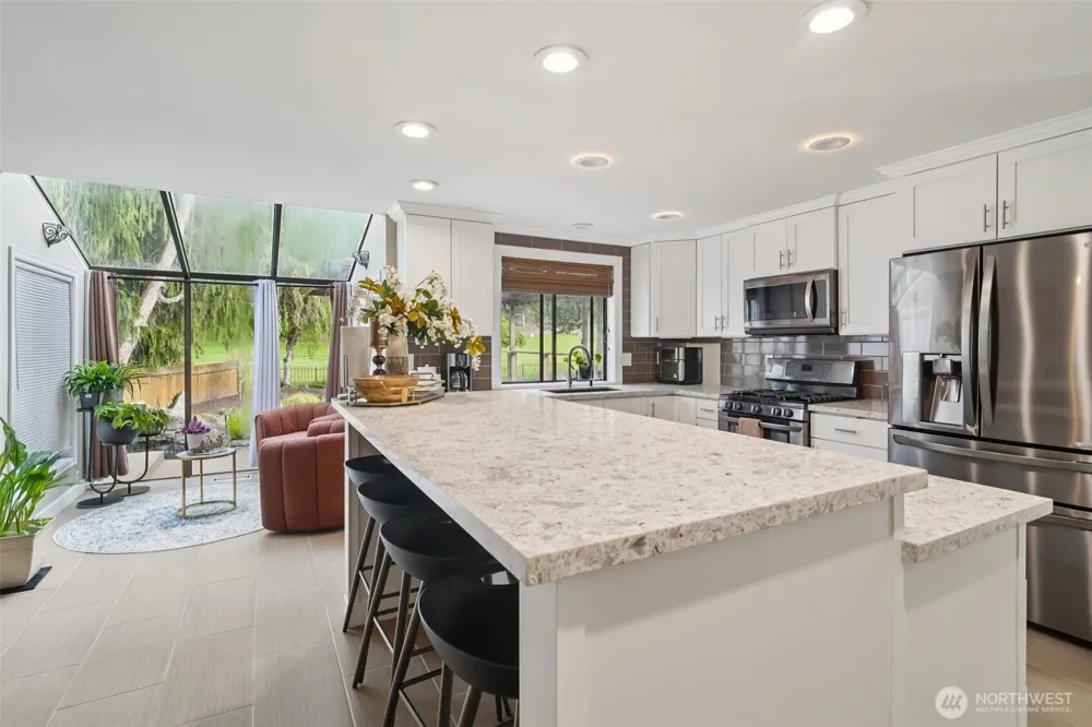 25114 Lake Wilderness Country Club Drive SE Maple Valley, WA 98038