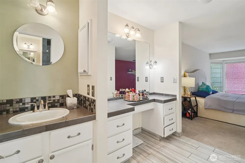 25114 Lake Wilderness Country Club Drive SE Maple Valley, WA 98038