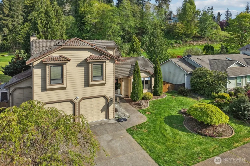 25114 Lake Wilderness Country Club Drive SE Maple Valley, WA 98038