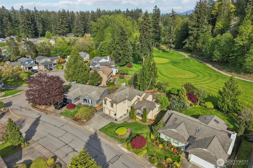 25114 Lake Wilderness Country Club Drive SE Maple Valley, WA 98038