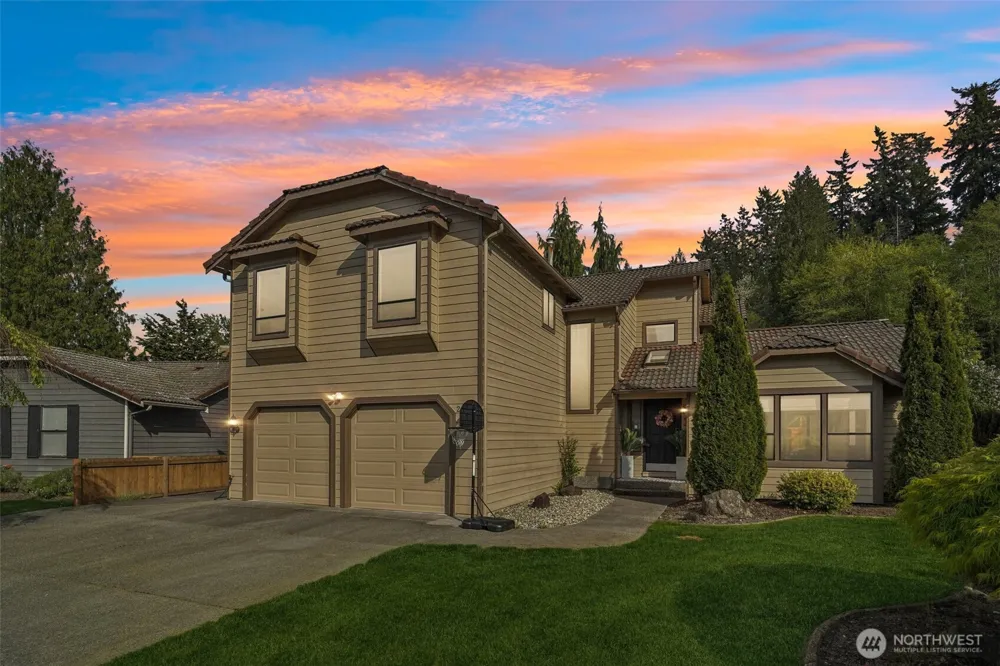 25114 Lake Wilderness Country Club Drive SE Maple Valley, WA 98038