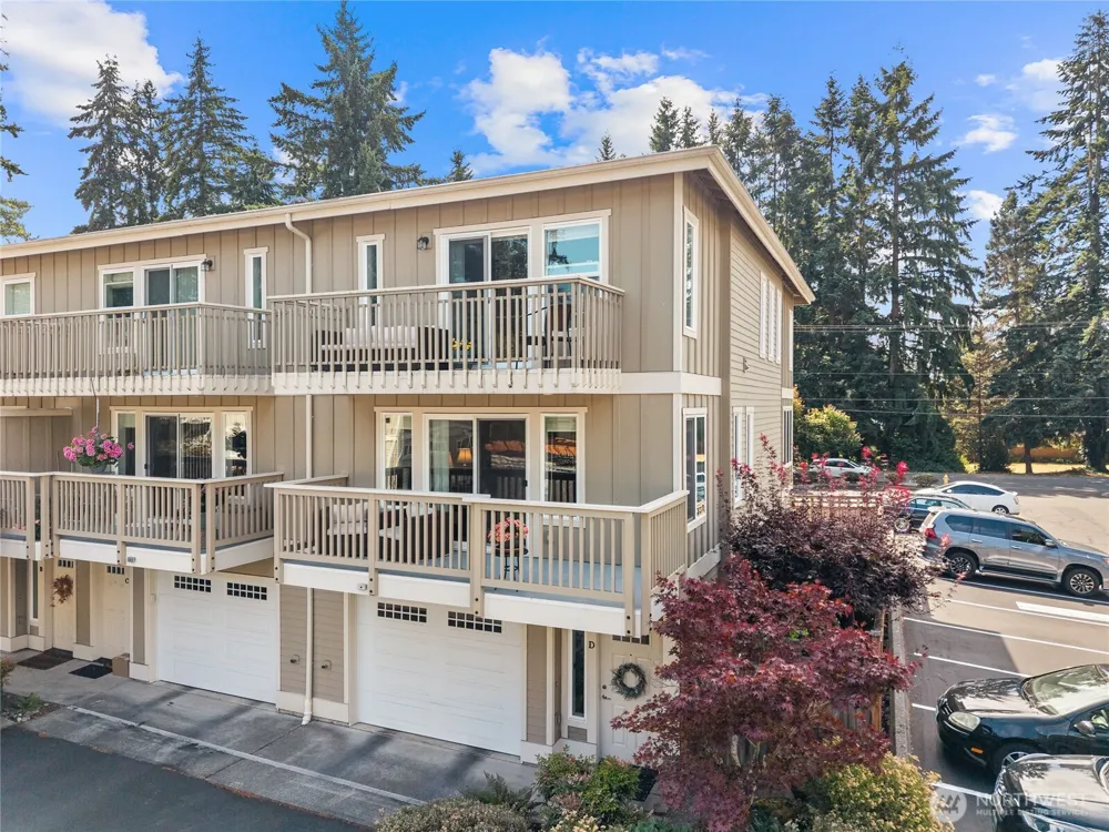 7803 218 STREET SW #D Edmonds, WA 98026