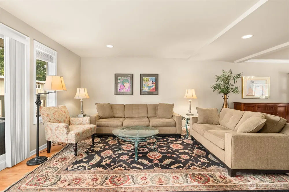 7803 218 STREET SW #D Edmonds, WA 98026