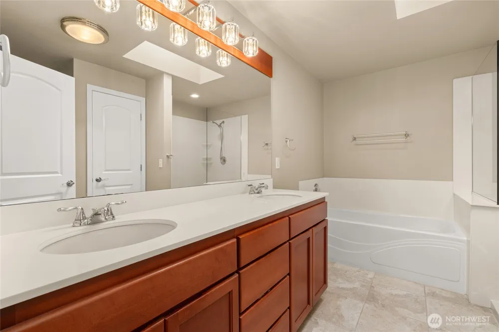 7803 218 STREET SW #D Edmonds, WA 98026