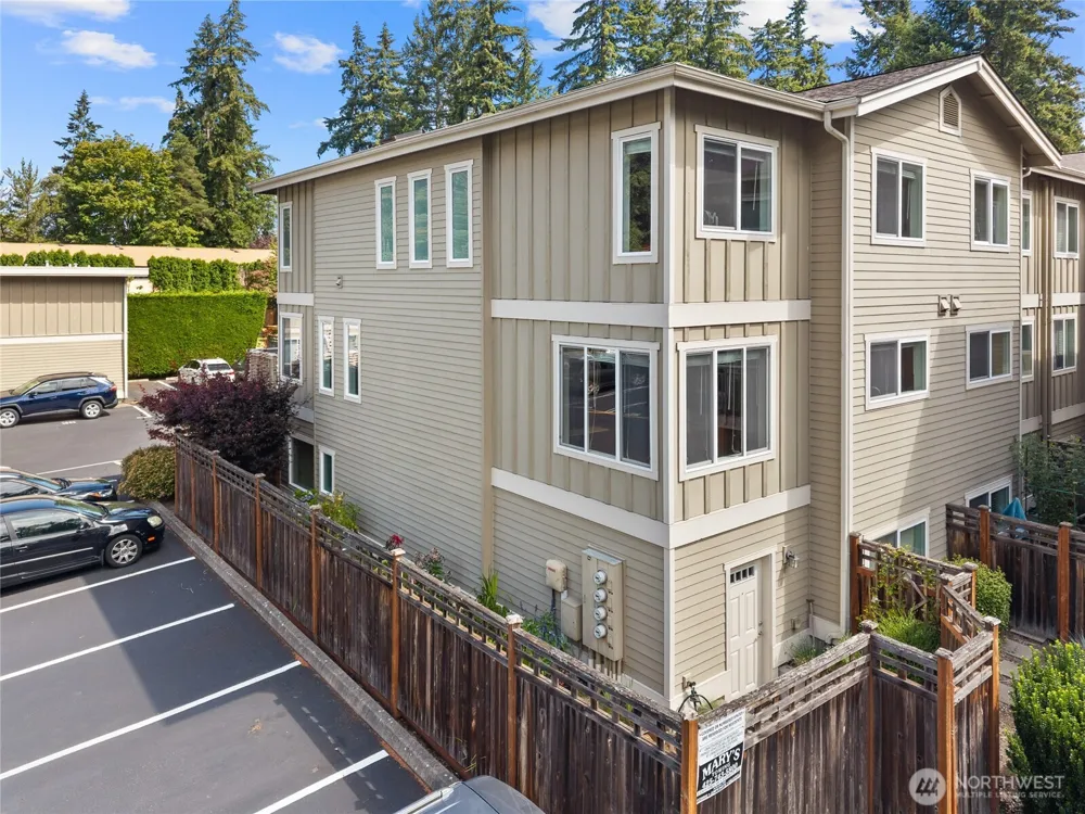 7803 218 STREET SW #D Edmonds, WA 98026