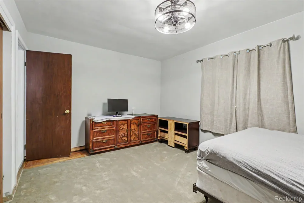 3216 Circle Drive Flint City, MI 48507