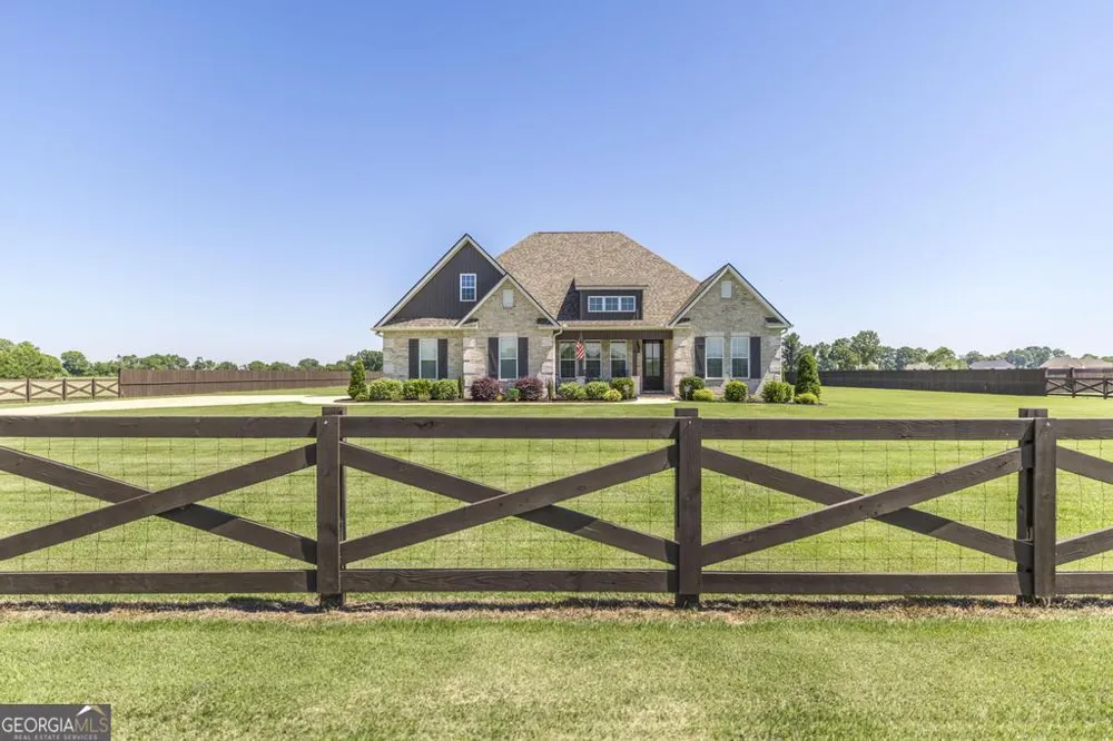160 Saddlecreek RD Perry, GA 31069