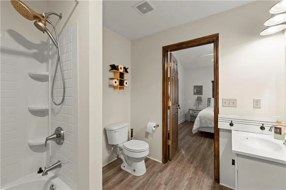 140 J R ROAD NE Cartersville, GA 30121
