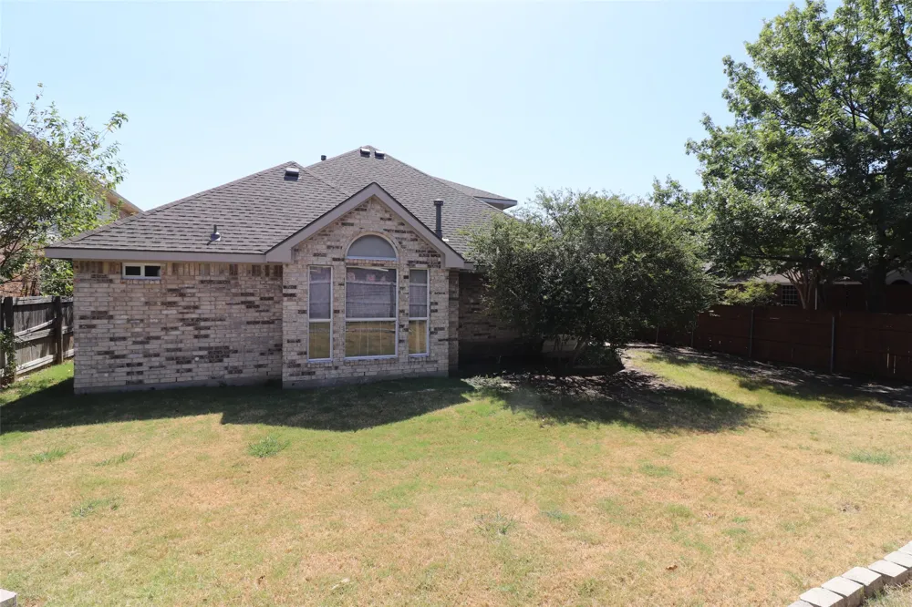 7901 Stonehaven Lane Rowlett, TX 75089