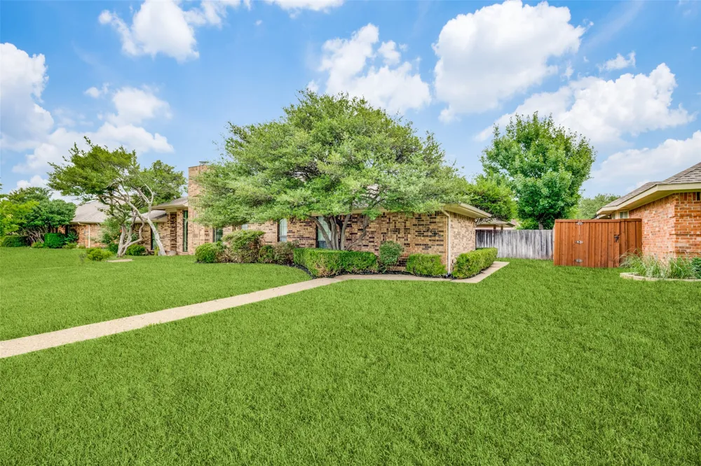 2108 Promontory Point Plano, TX 75075