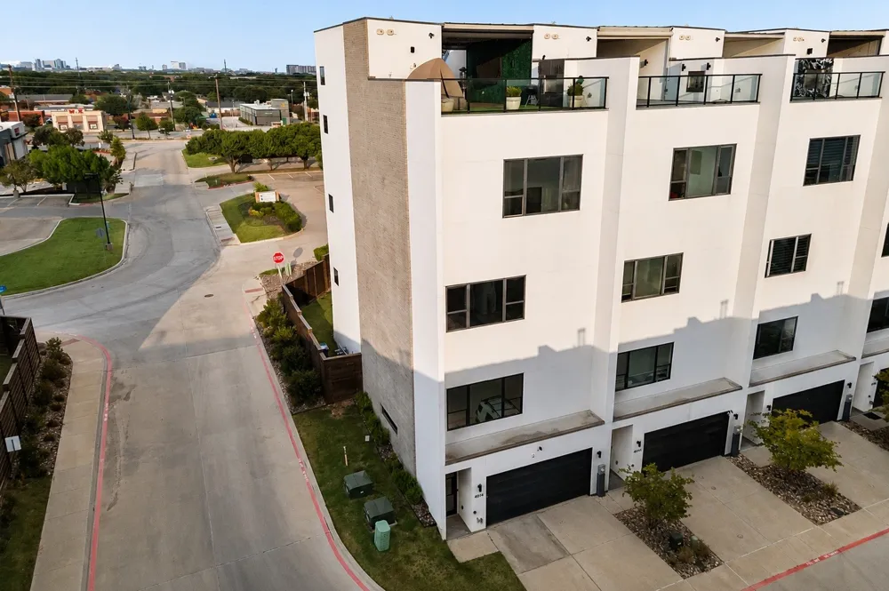 4948 Blaynes View The Colony, TX 75056