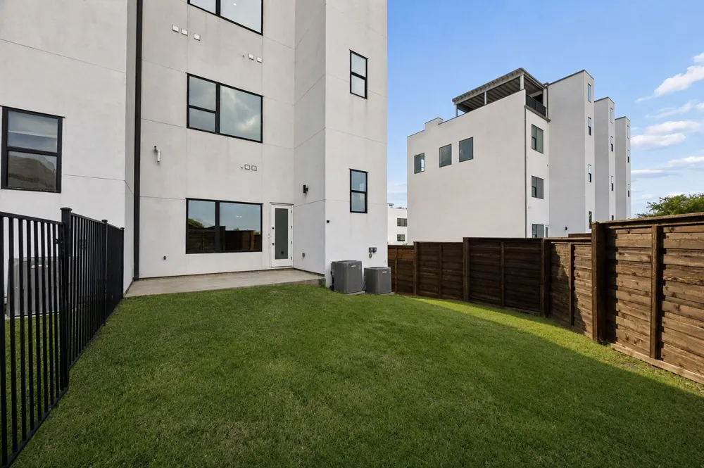 4948 Blaynes View The Colony, TX 75056