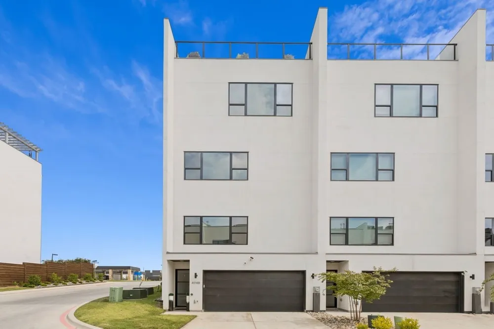 4948 Blaynes View The Colony, TX 75056