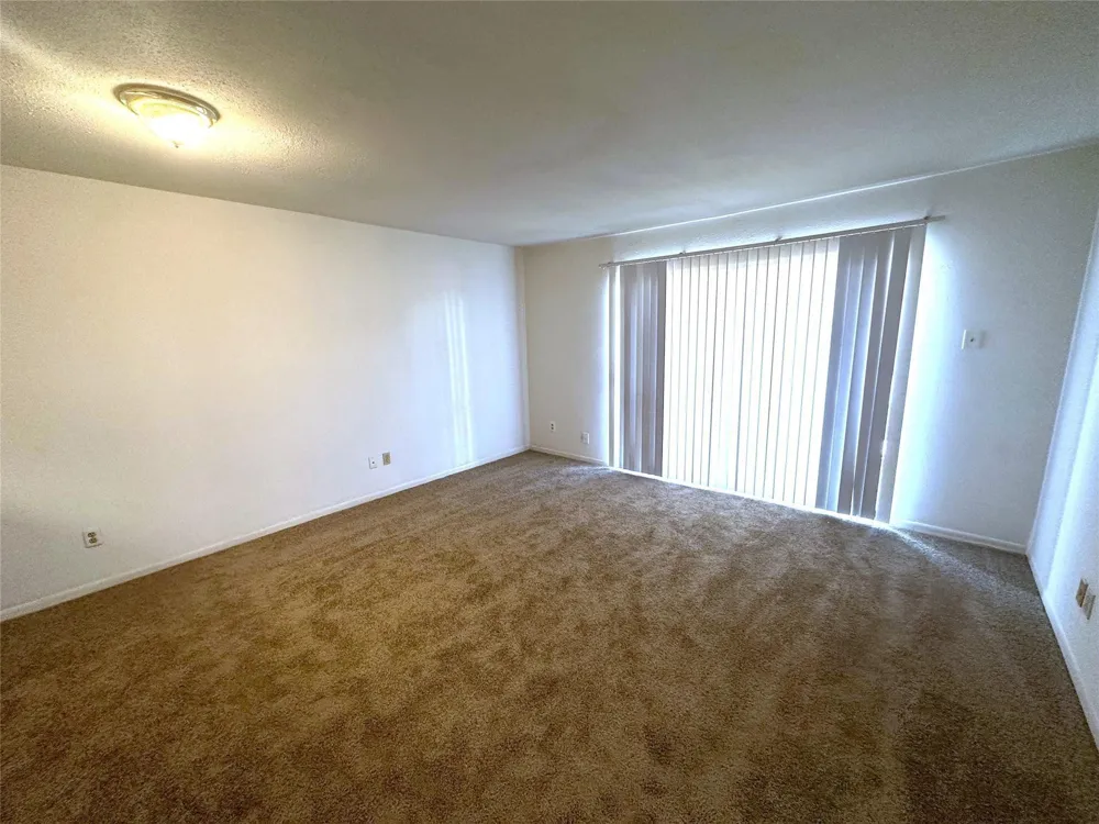 2820 S Bartell Drive #2 Houston, TX 77054