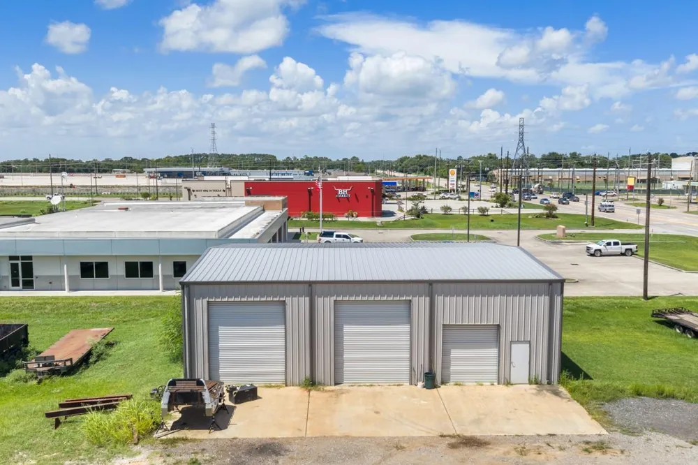 3706 Fm 646 Road Santa Fe, TX 77510
