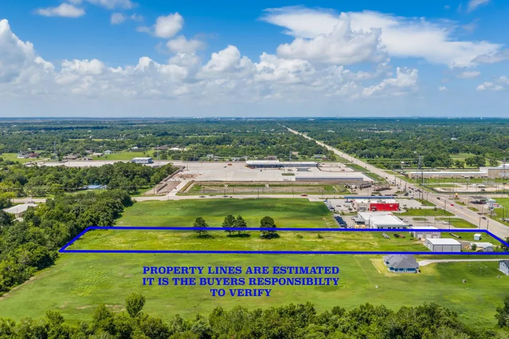 3706 Fm 646 Road Santa Fe, TX 77510