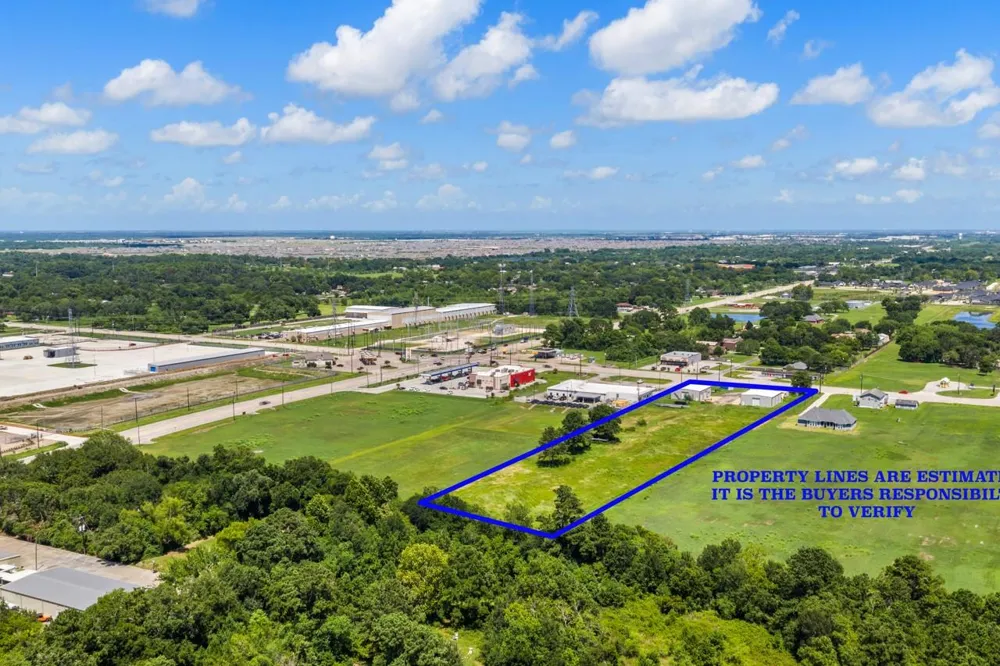 3706 Fm 646 Road Santa Fe, TX 77510