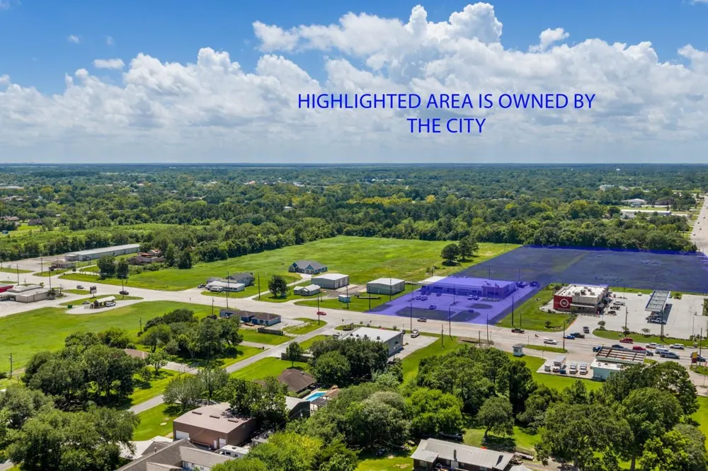 3706 Fm 646 Road Santa Fe, TX 77510
