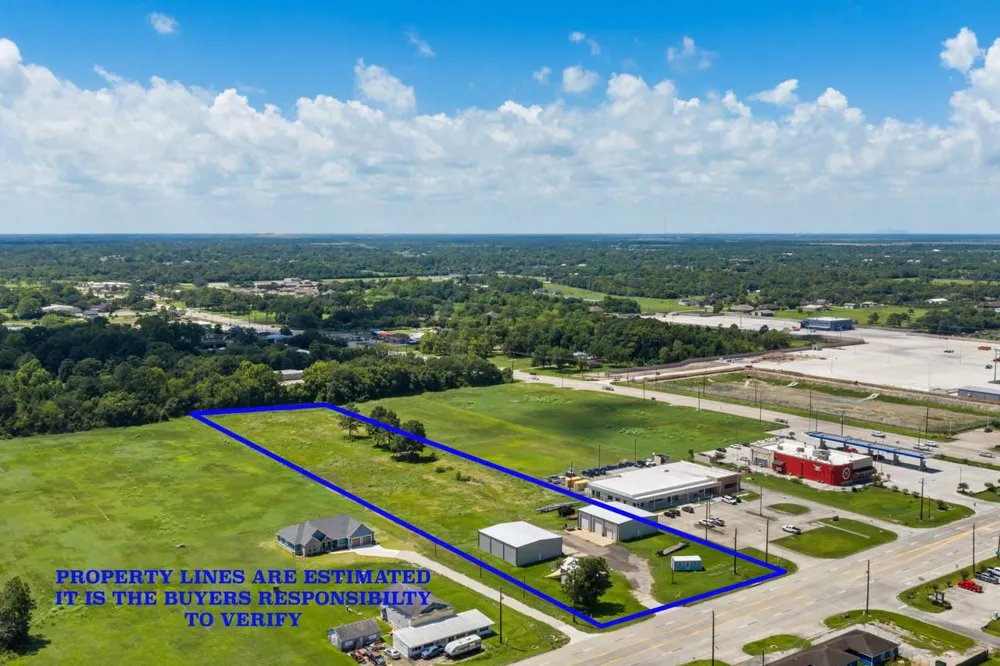 3706 Fm 646 Road Santa Fe, TX 77510