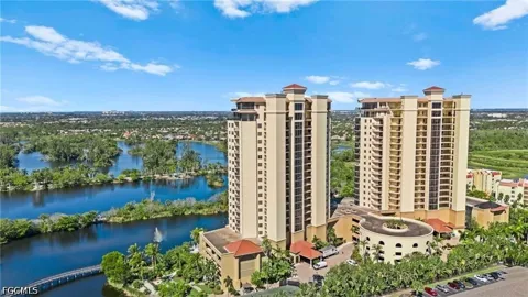 Riva Del Lago Drive #1605