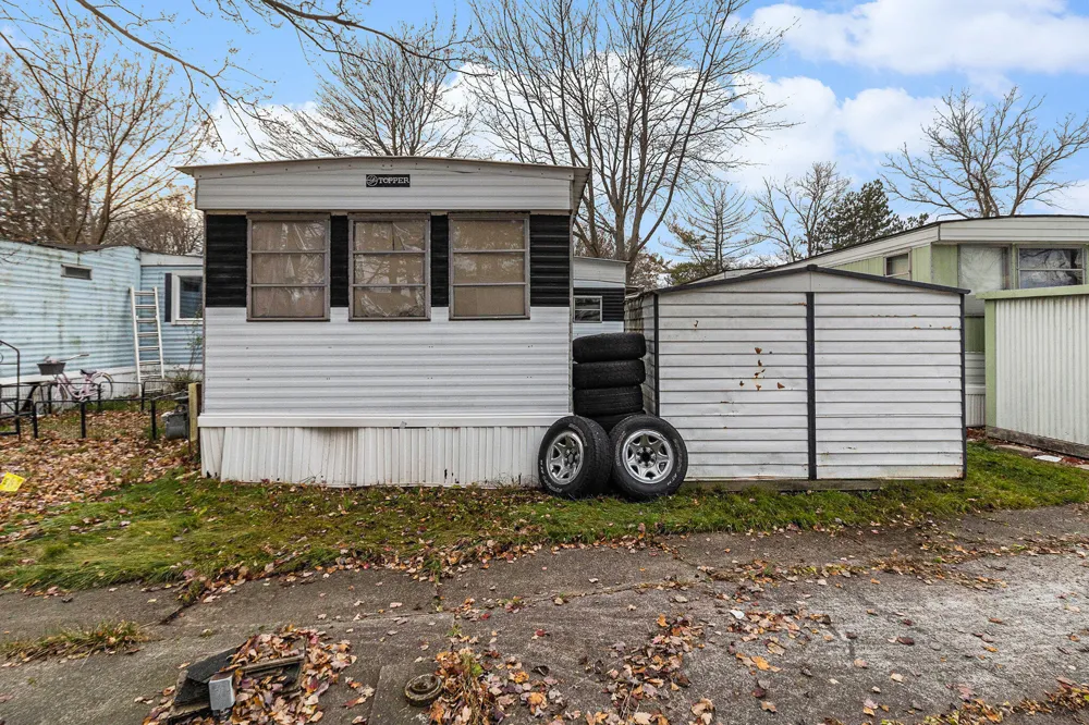 3527 Hoyt Street #81 Muskegon City, MI 49444