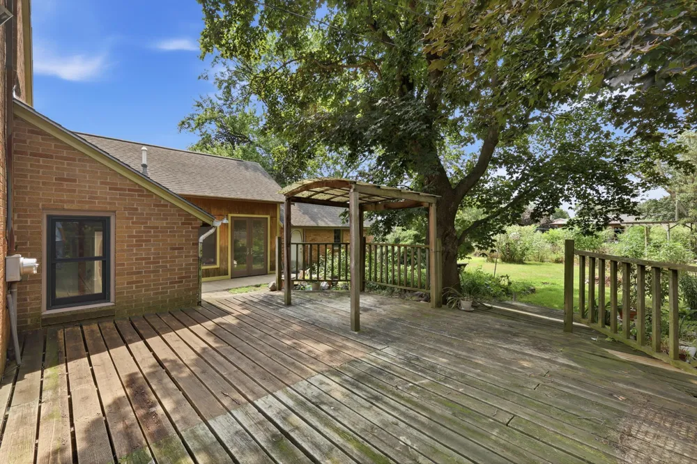 3620 47th Street Overisel Township, MI 49419