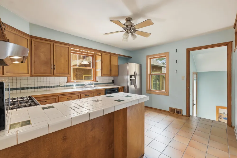3620 47th Street Overisel Township, MI 49419