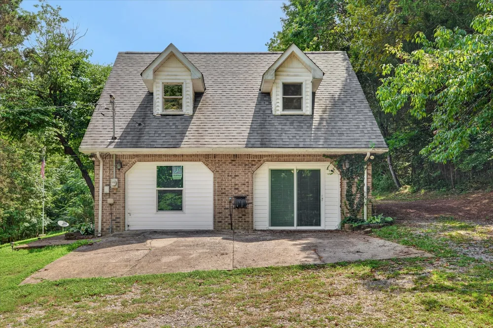 4036 Vernon Creek Rd Cunningham, TN 37052