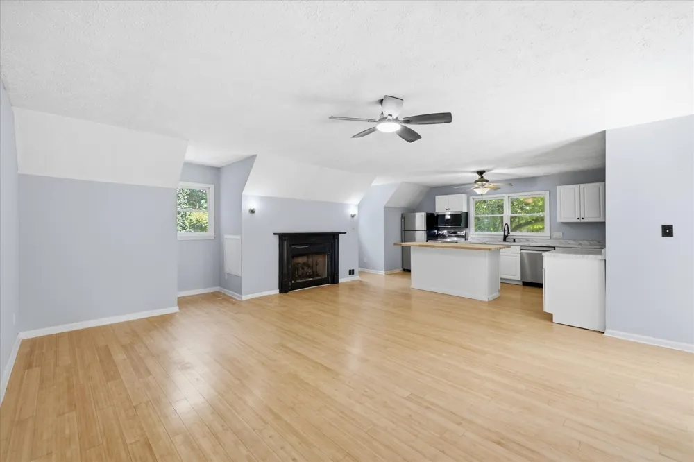 4036 Vernon Creek Rd Cunningham, TN 37052