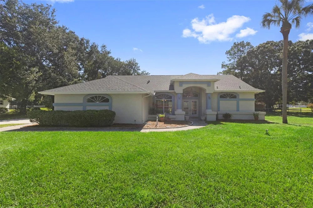 17269 RAINTREE ROAD Lutz, FL 33558