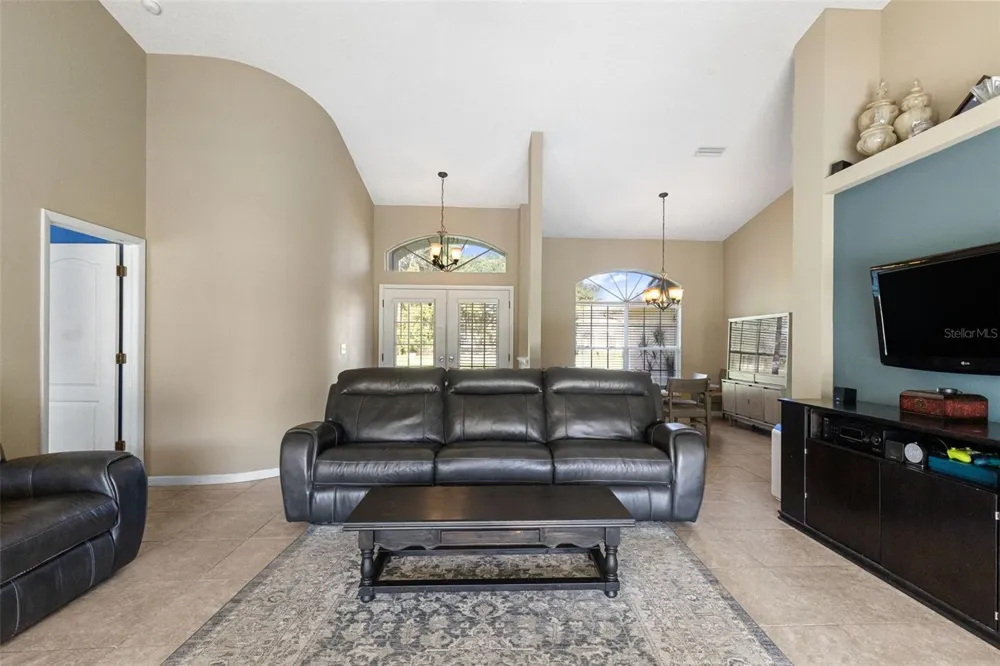 17269 RAINTREE ROAD Lutz, FL 33558