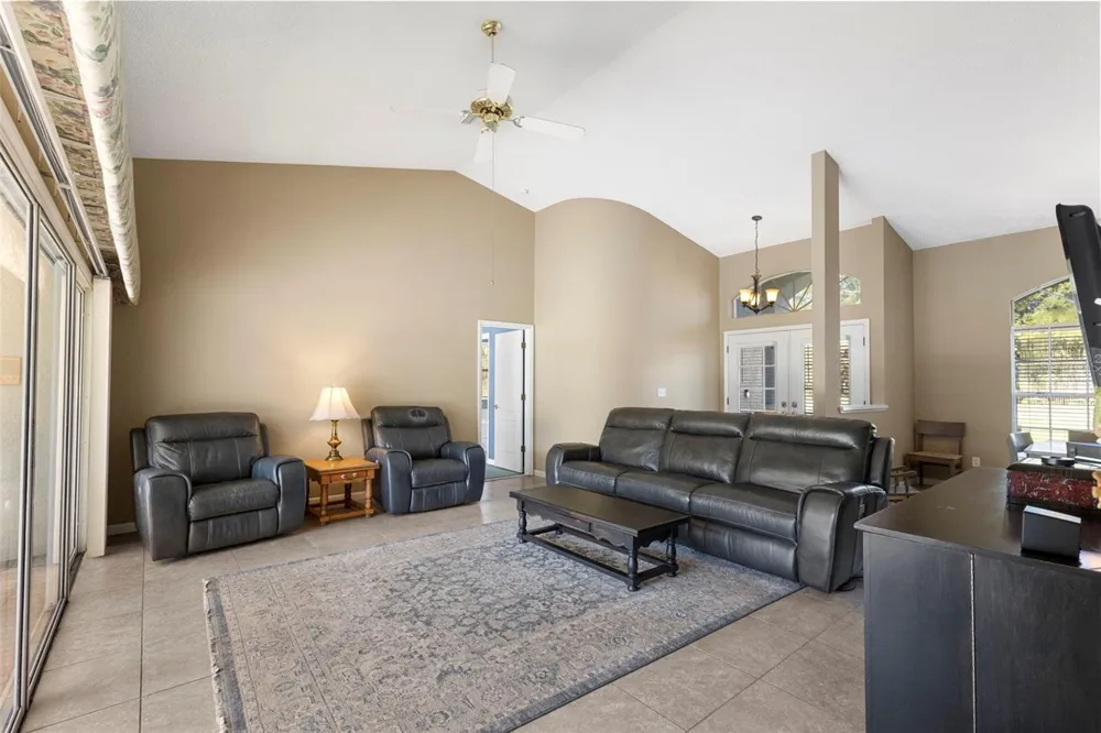 17269 RAINTREE ROAD Lutz, FL 33558