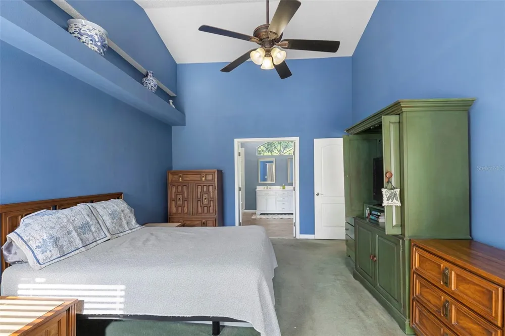 17269 RAINTREE ROAD Lutz, FL 33558